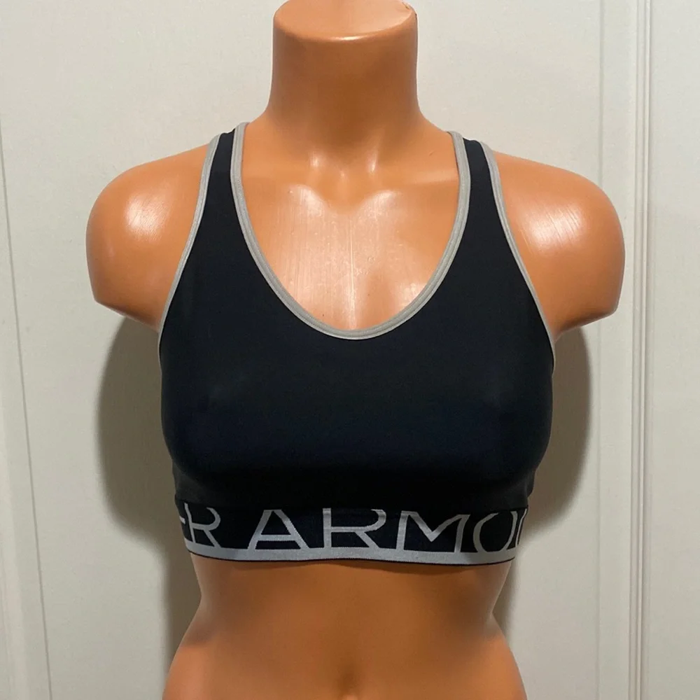UNDER ARMOUR Black Gray Logo Sports Bra M Medium EUC $45